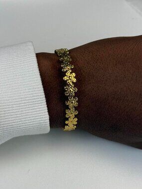 Gold Flower Chain Bracelet